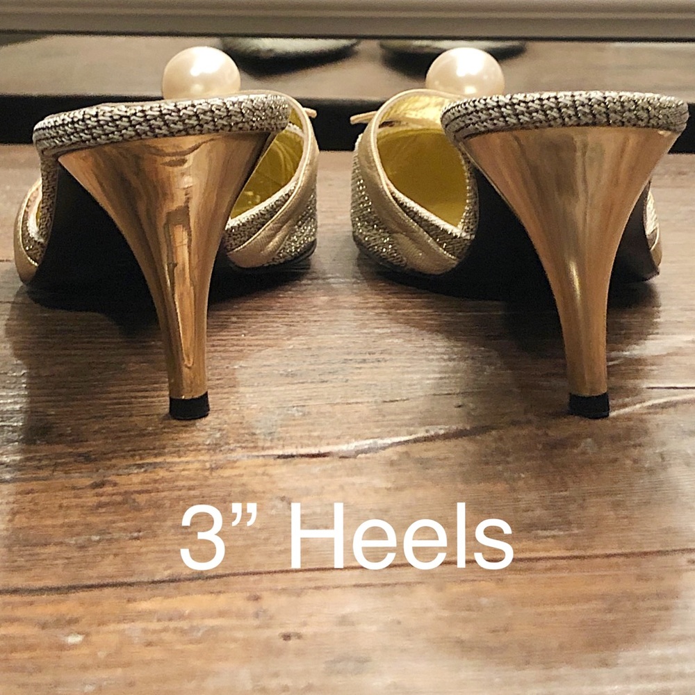 Christian Lacroix Pearl Metallic Gold Slides 7.5 - Picture 5 of 7